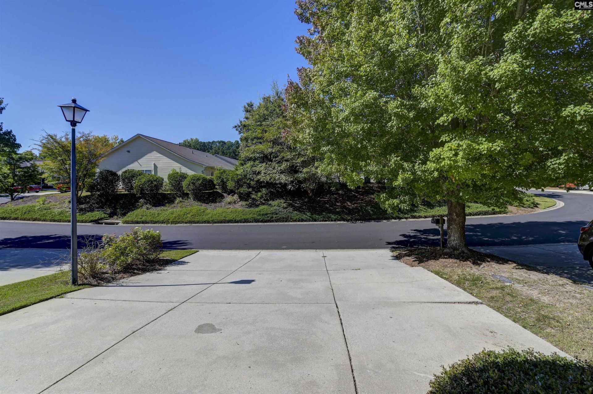 123 Huntington Circle  Photo 38