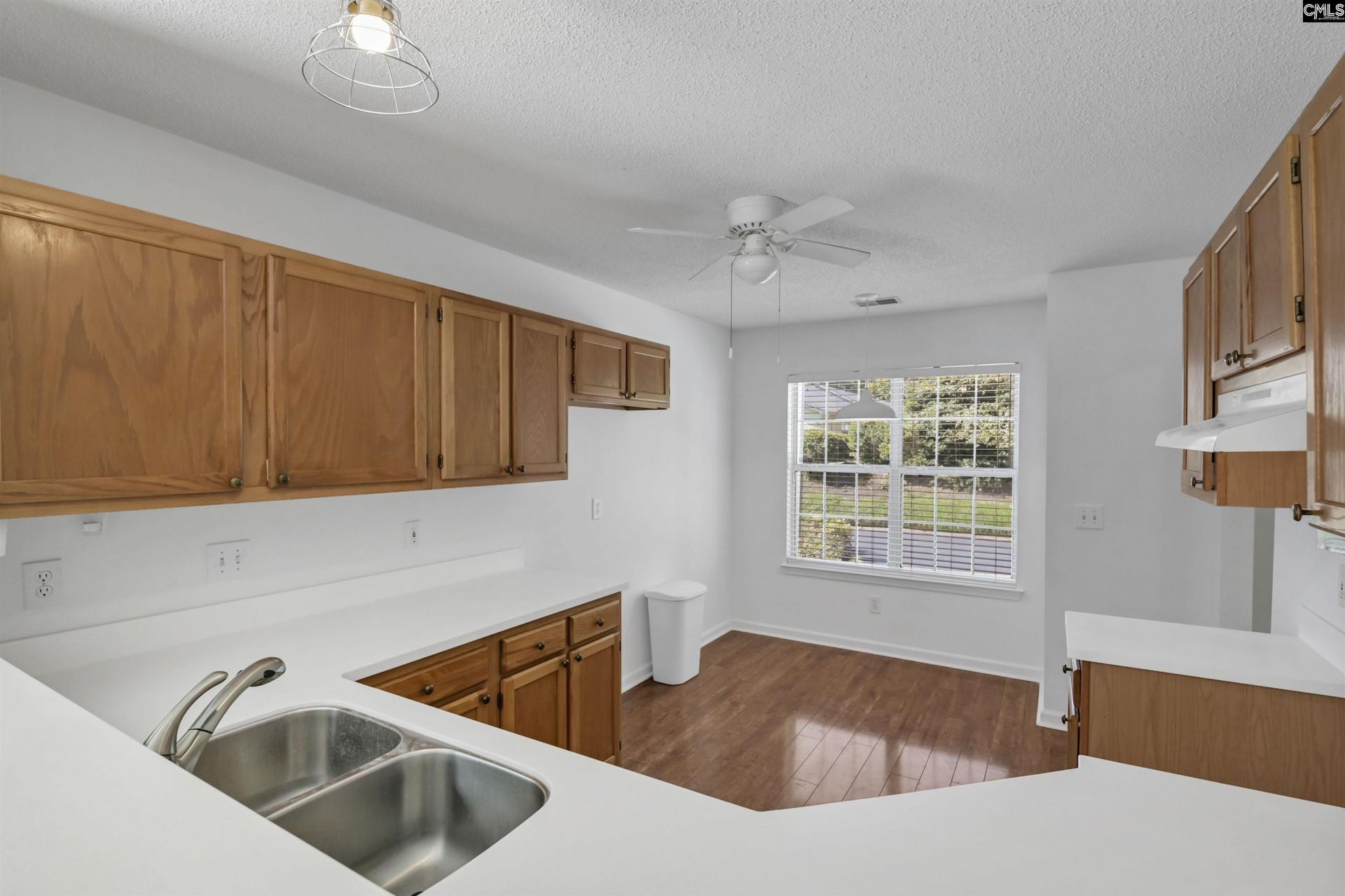 123 Huntington Circle  Photo 7