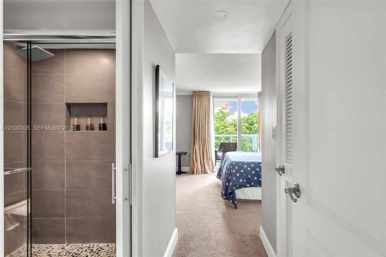 10000 W Bay Harbor Dr , Unit 401, Bay Harbor Islands, FL 33154 Photo