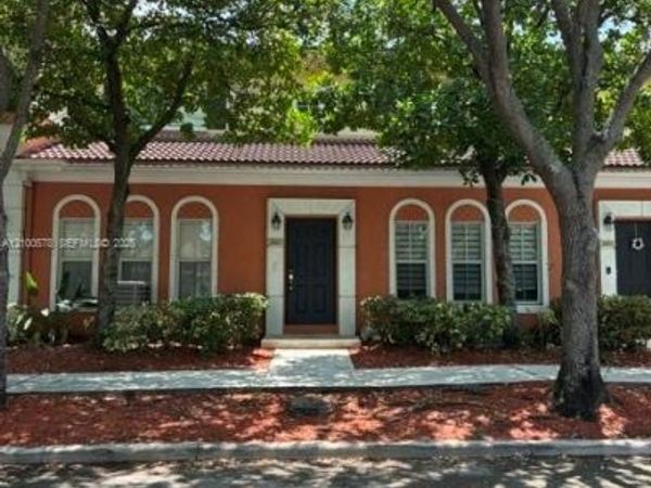 2551 SW 99th Way , Miramar, FL 33025