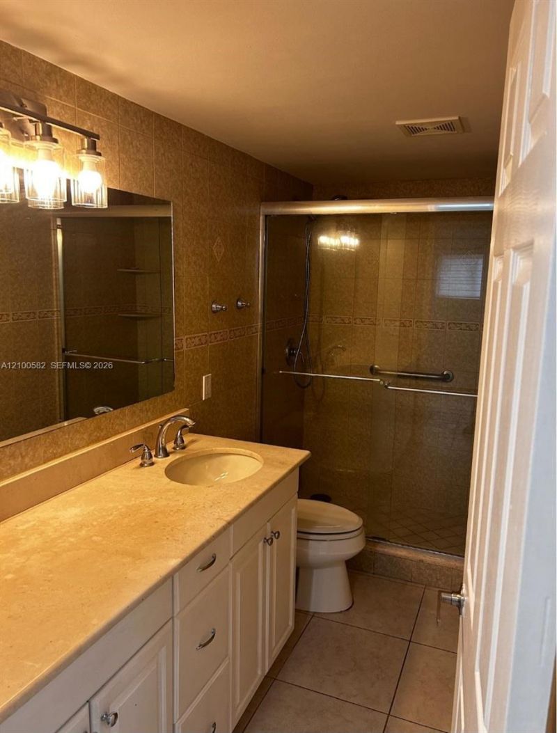 7480 Miami Lakes Dr , Unit G104, Miami Lakes, FL 33014 Photo