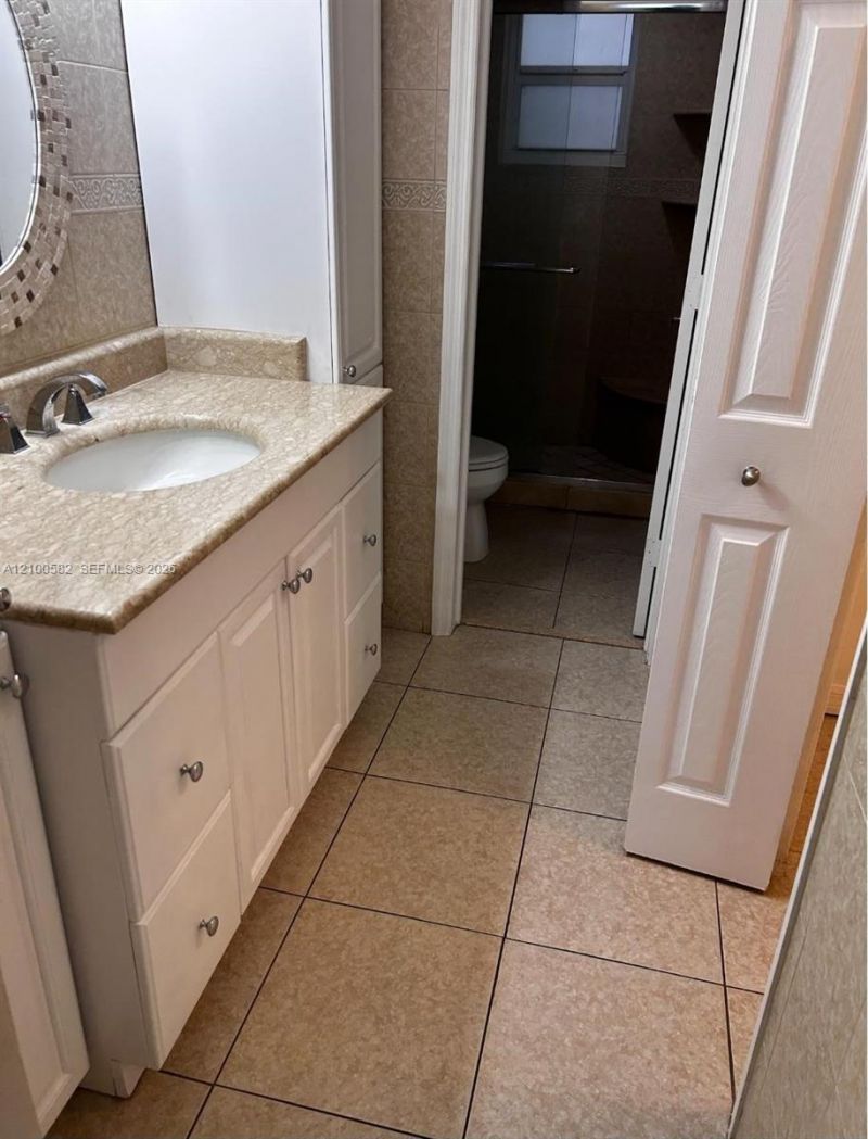 7480 Miami Lakes Dr , Unit G104, Miami Lakes, FL 33014 Photo