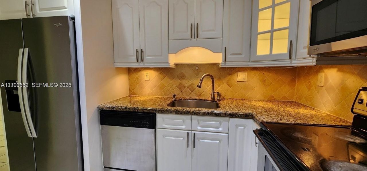 7480 Miami Lakes Dr , Unit G104, Miami Lakes, FL 33014 Photo