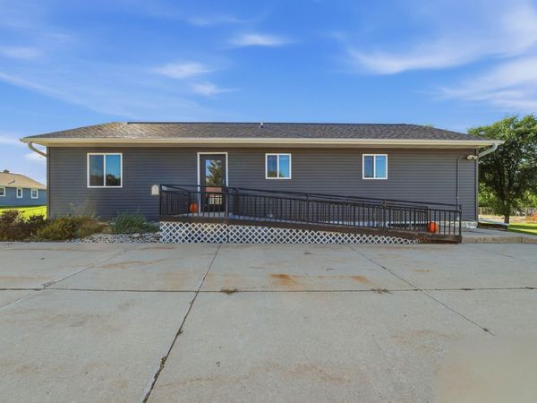 409 Degner Ave, Mayville, WI 53050