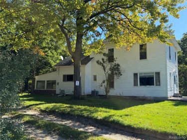 16649 Dixie Highway, Groveland Township, Mi 48350