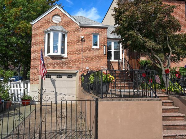 7601 58th Road , Middle Village, NY 11379