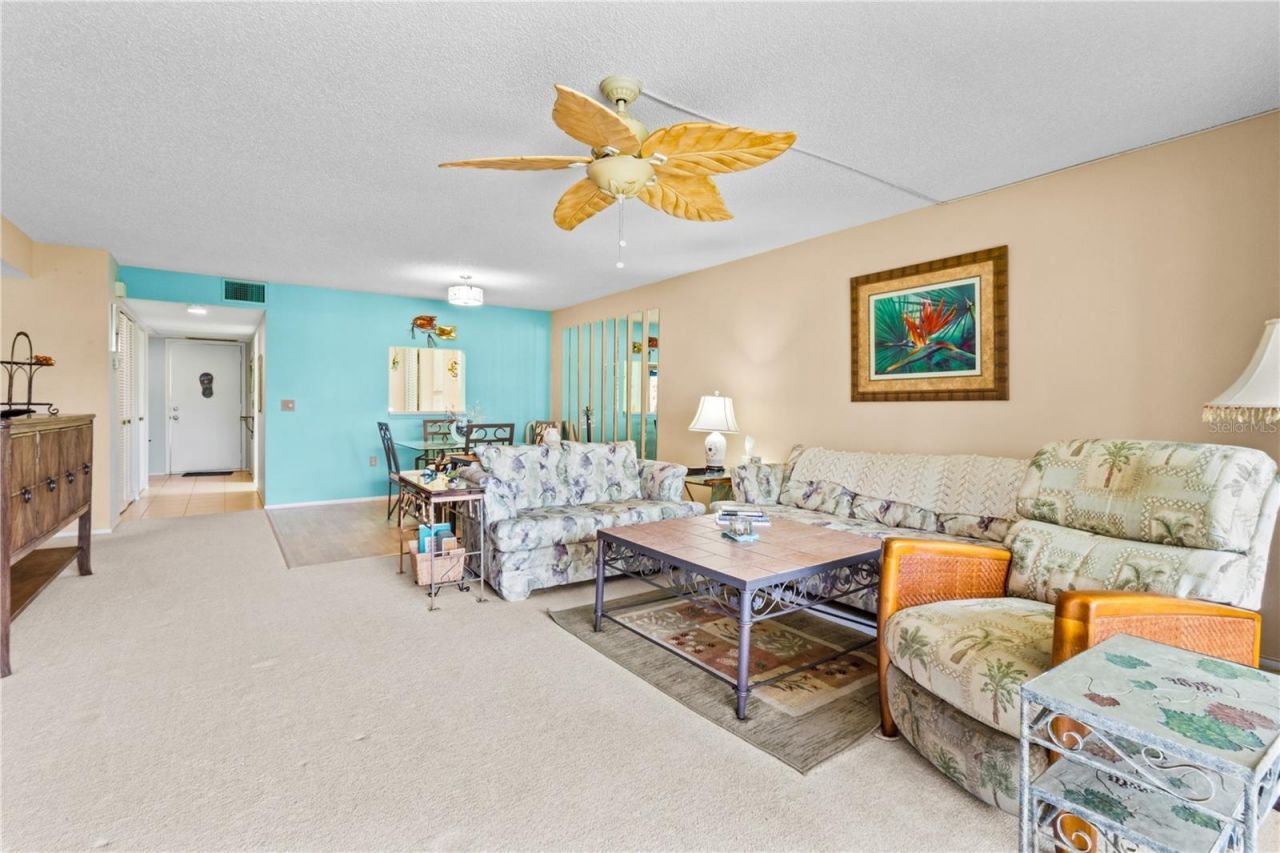 521 Lakeside Drive , Bradenton, FL 34210 Photo