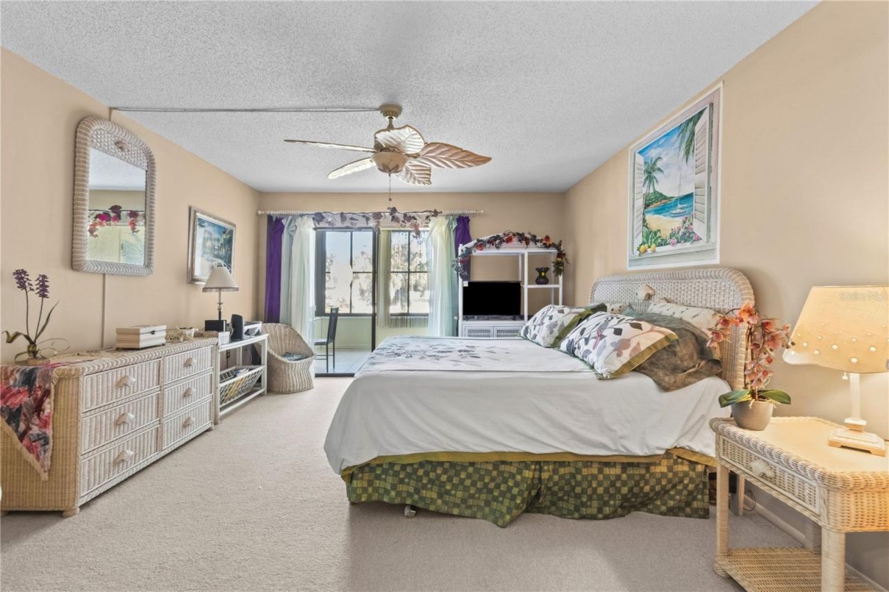 521 Lakeside Drive , Bradenton, FL 34210 Photo