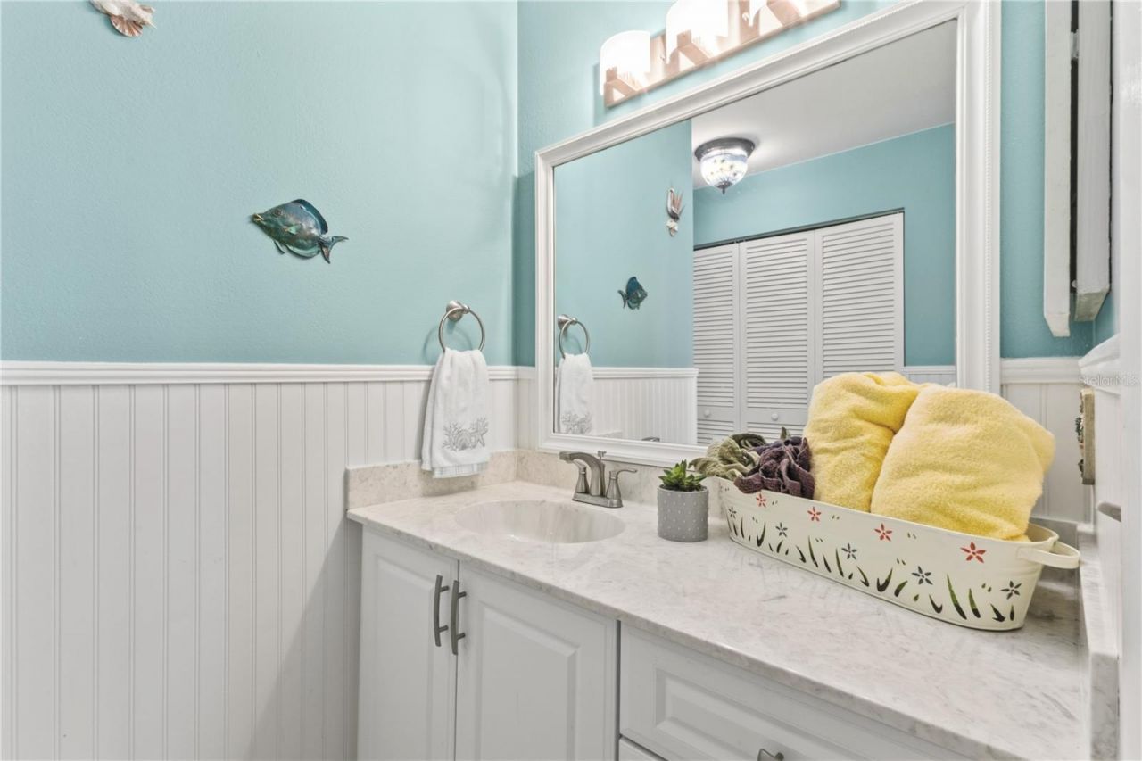 521 Lakeside Drive , Bradenton, FL 34210 Photo