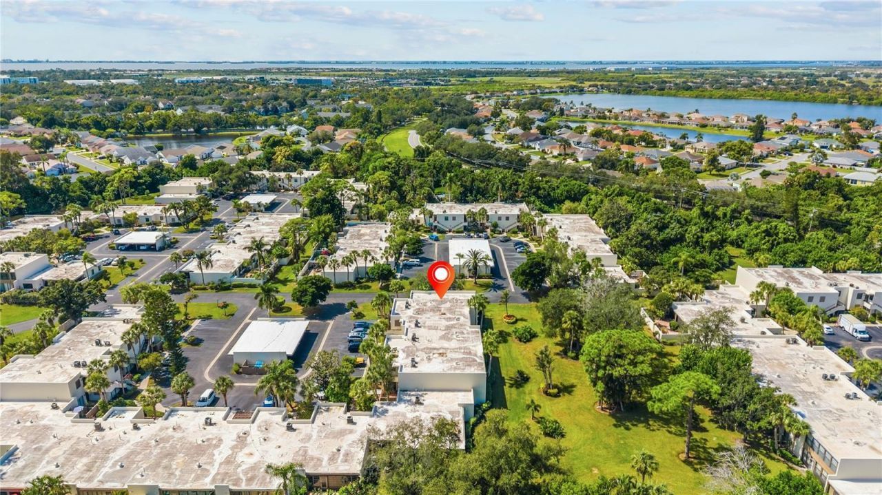 521 Lakeside Drive , Bradenton, FL 34210 Photo
