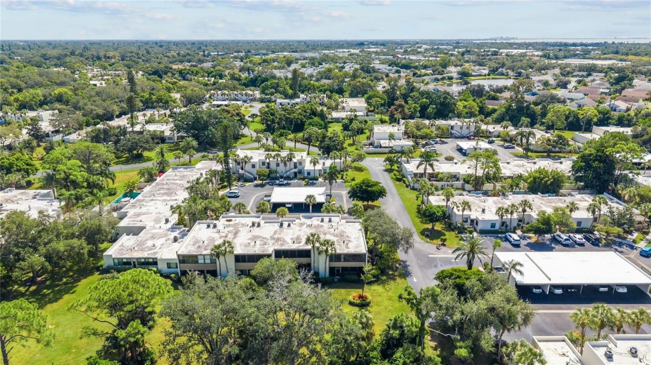 521 Lakeside Drive , Bradenton, FL 34210 Photo