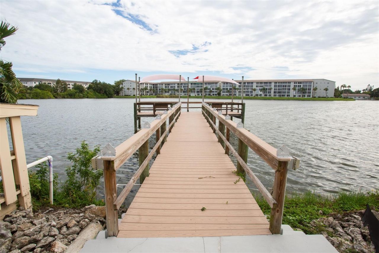 3710 Lake Bayshore Drive , Unit k416, Bradenton, FL 34205 Photo