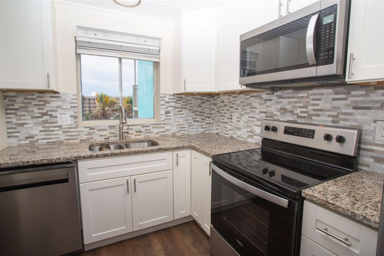 3710 Lake Bayshore Drive , Unit k416, Bradenton, FL 34205 Photo