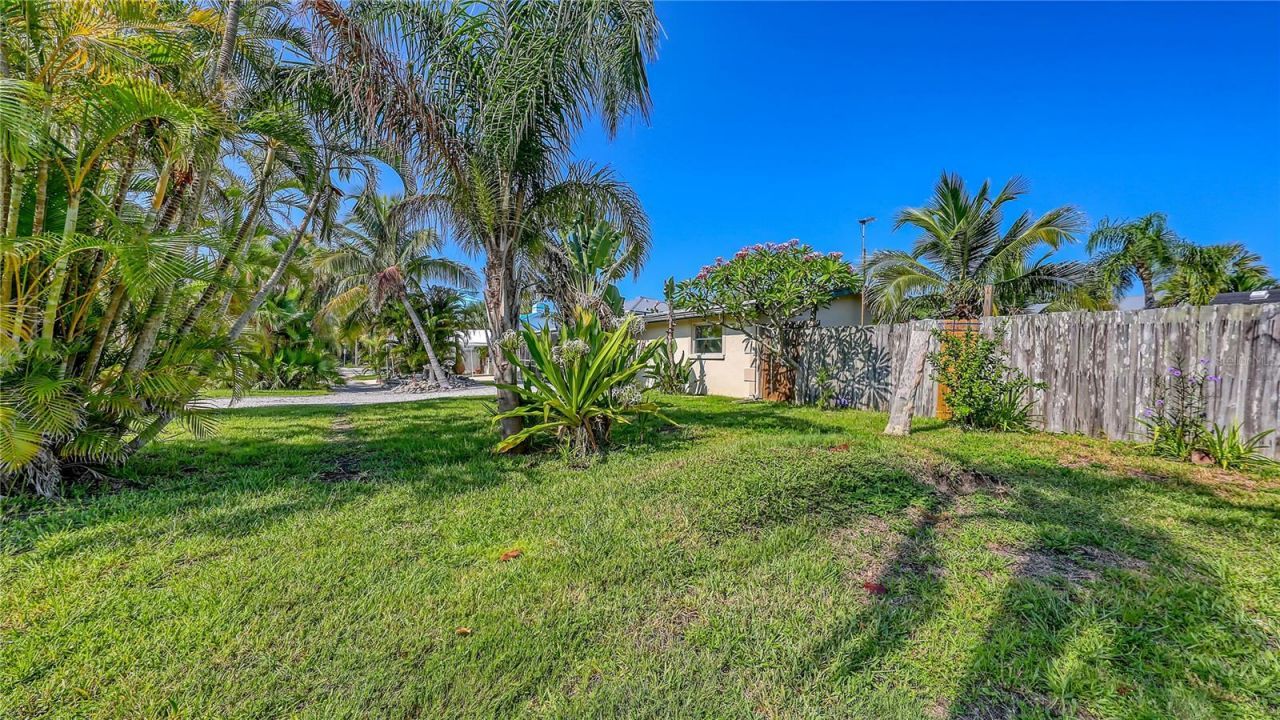 5302 Las Rosas , Sarasota, FL 34242 Photo