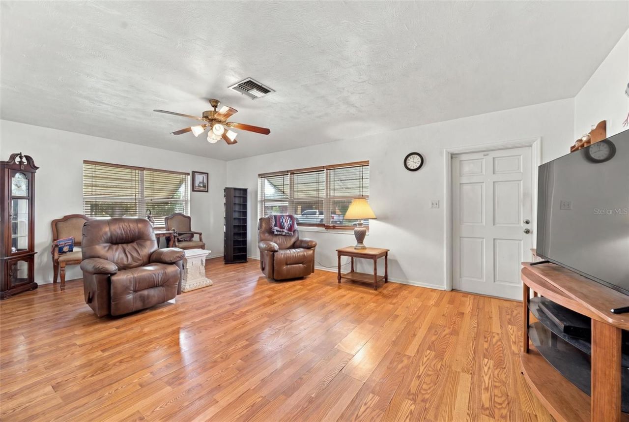 907 42nd Street W, Bradenton, FL 34205 Photo
