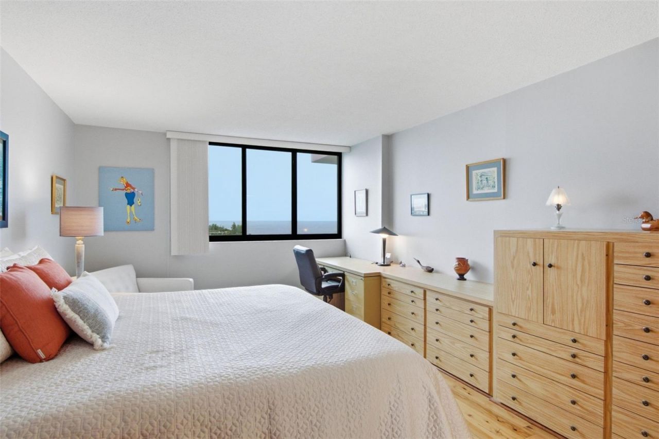 4822 Ocean Boulevard , Unit 8B, Sarasota, FL 34242 Photo