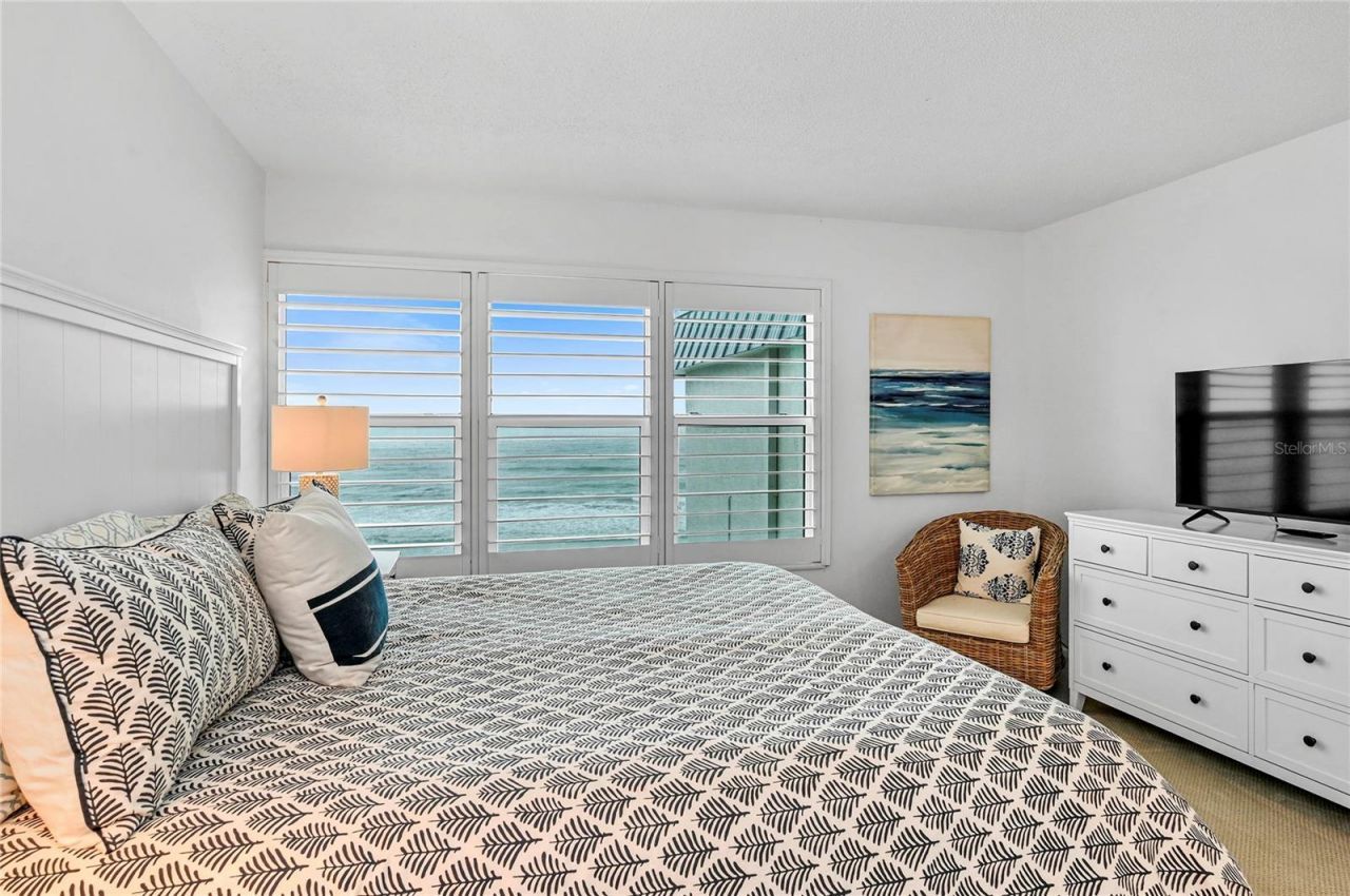 4841 Saxon Drive, Unit F-207, New Smyrna Beach, FL 32169 Photo