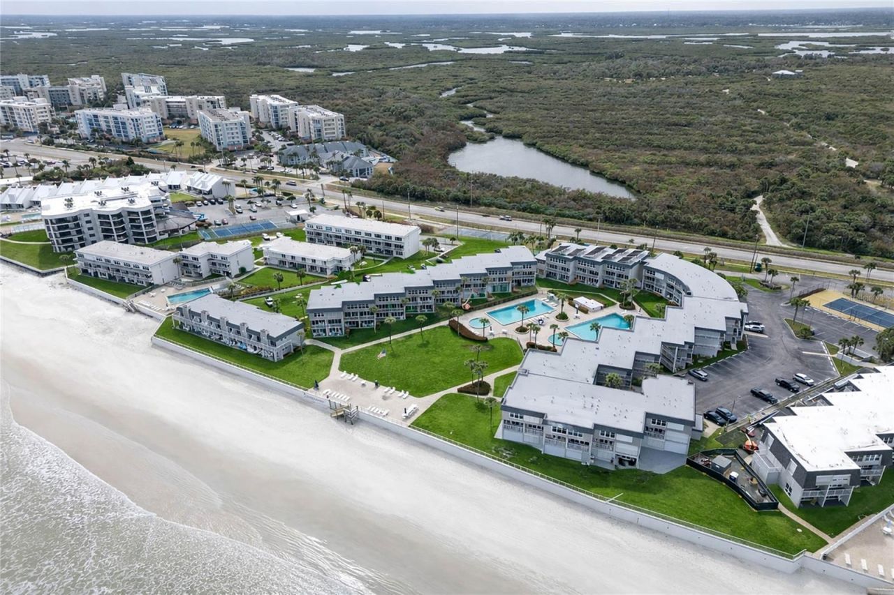 4841 Saxon Drive, Unit F-207, New Smyrna Beach, FL 32169 Photo