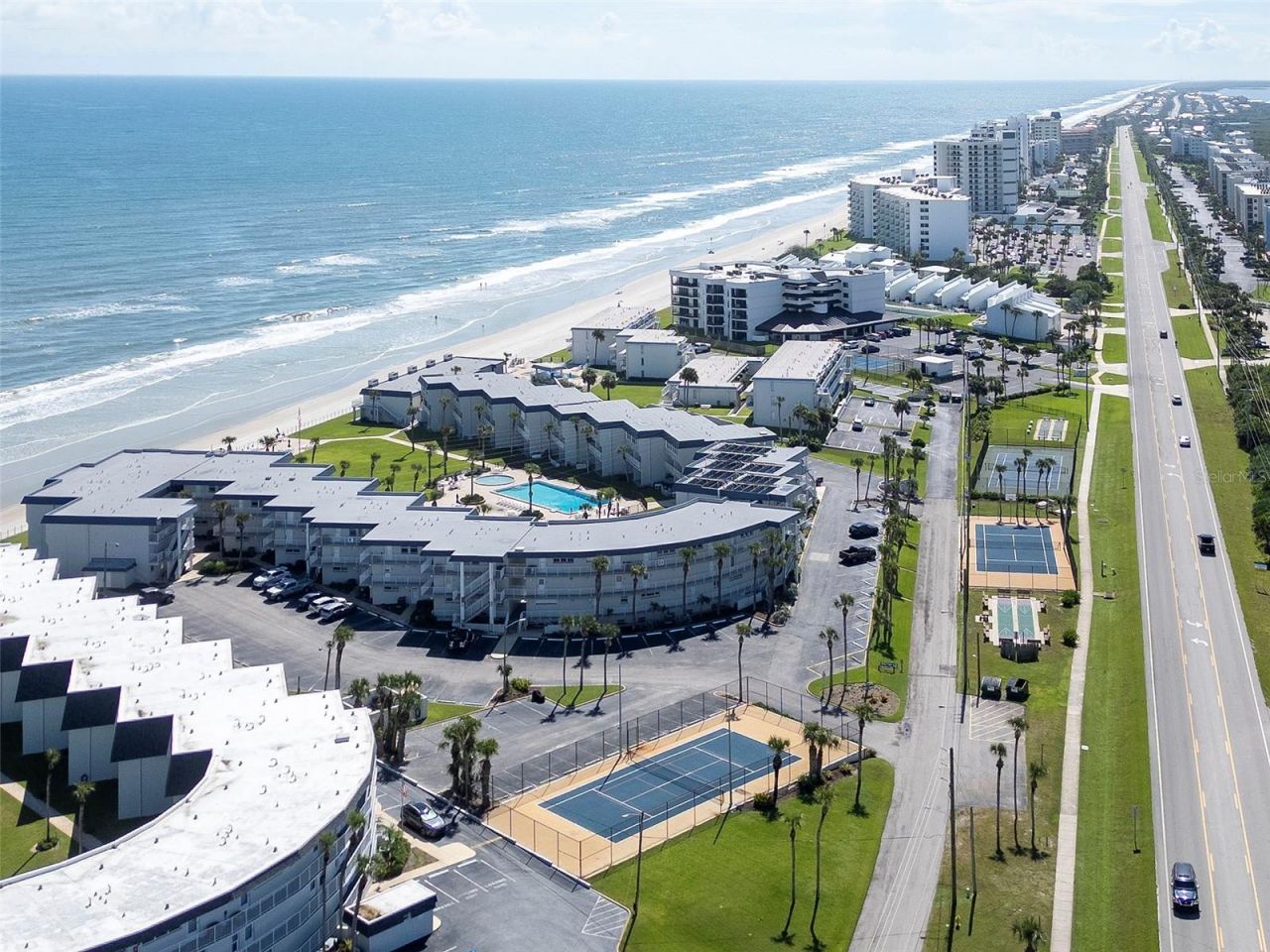 4841 Saxon Drive, Unit F-207, New Smyrna Beach, FL 32169 Photo