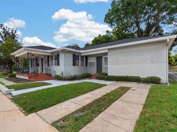 902 N ARMENIA AVENUE , TAMPA, FL 33609