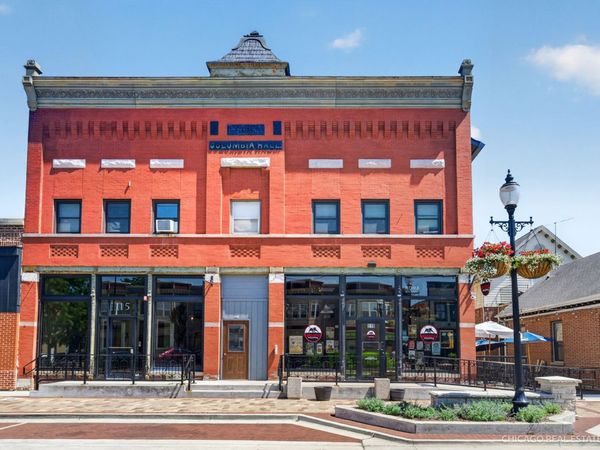 117 S Main Street , Unit B, Algonquin, IL 60102