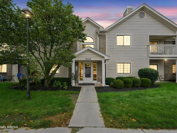 6749 Meadow Creek Drive, Unit 102, Columbus, OH 43235
