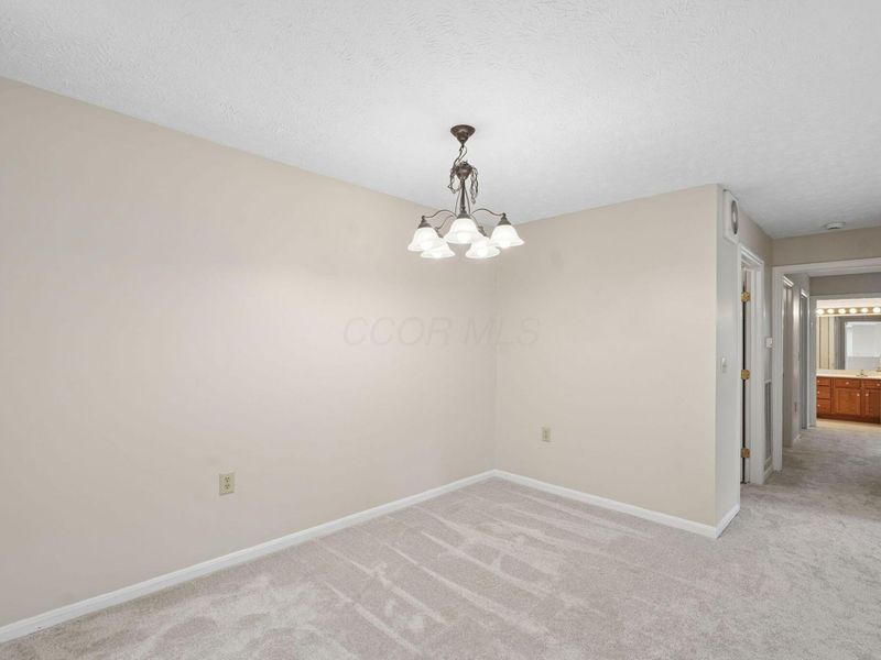 6749 Meadow Creek Drive, Unit 102, Columbus, OH 43235 Photo 10