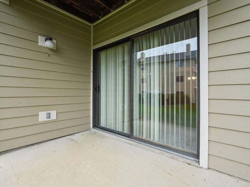 6749 Meadow Creek Drive, Unit 102, Columbus, OH 43235 Photo 26