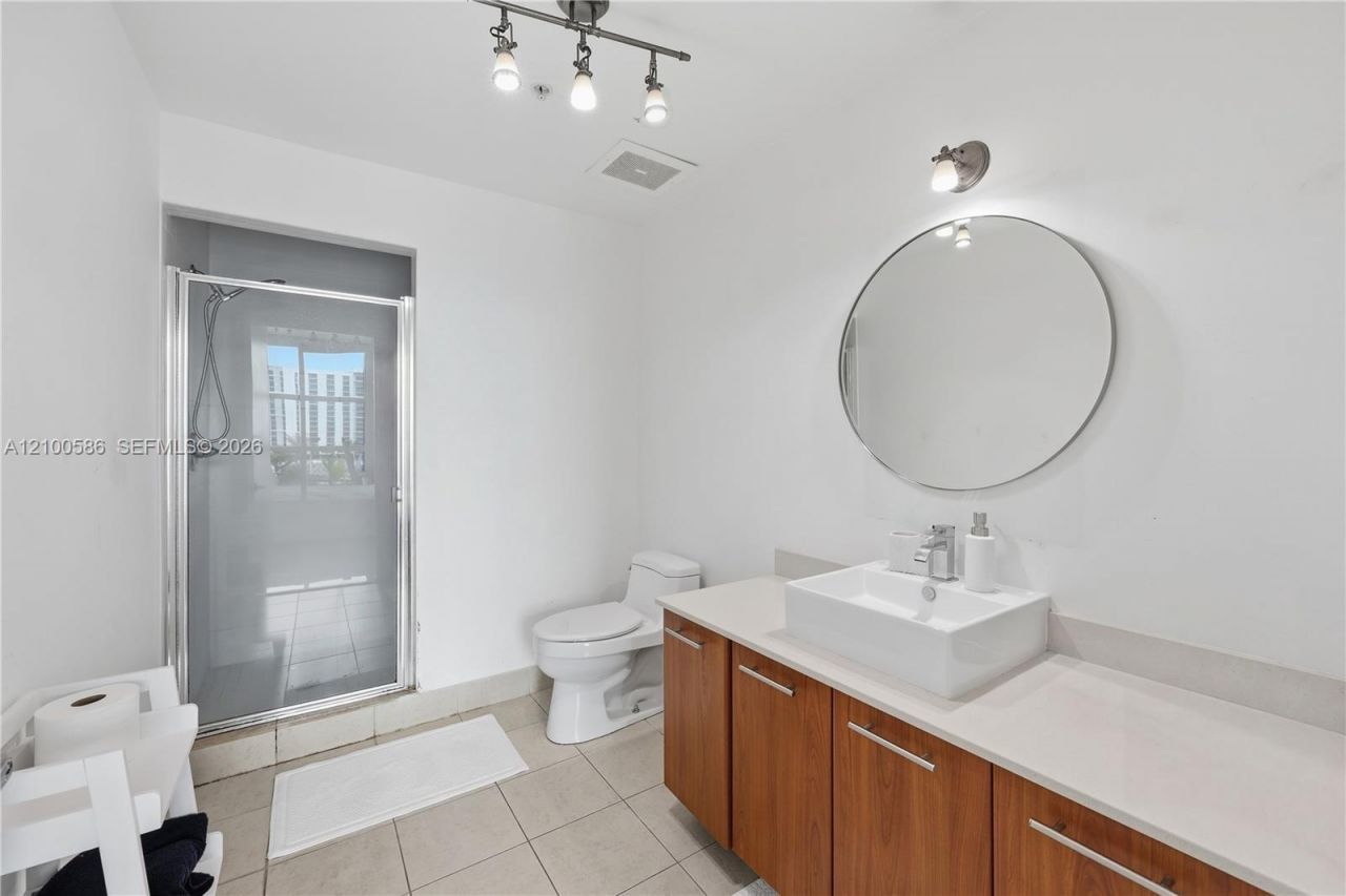 3301 NE 1st Ave, Unit H0911, Miami, FL 33137 Photo