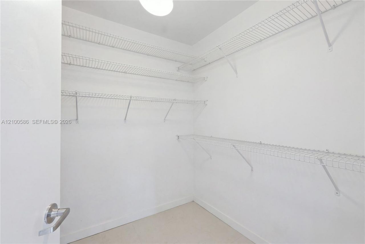 3301 NE 1st Ave, Unit H0911, Miami, FL 33137 Photo