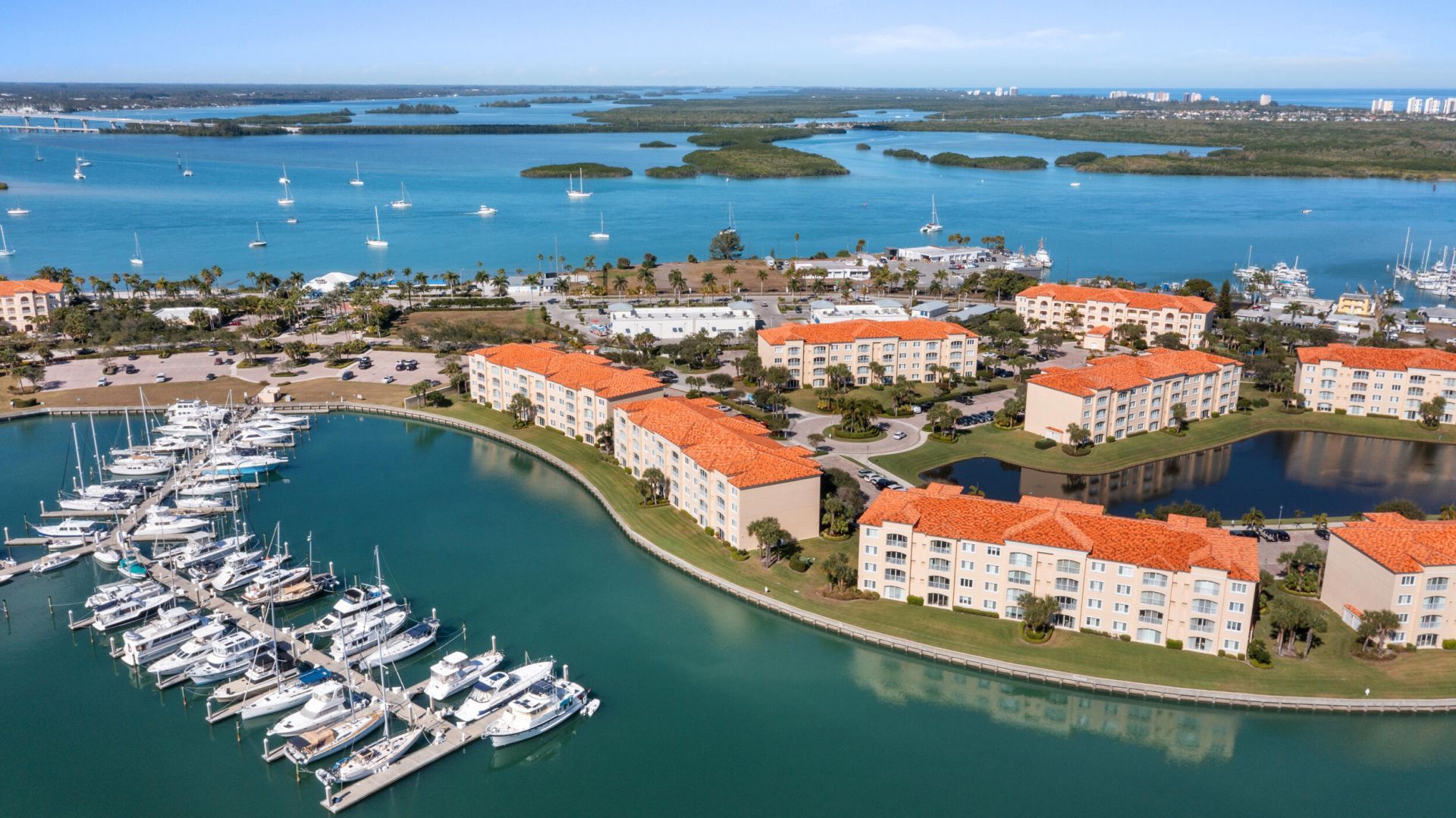 9 Harbour Isle Drive E, Unit 102, Fort Pierce, FL 34949 Photo