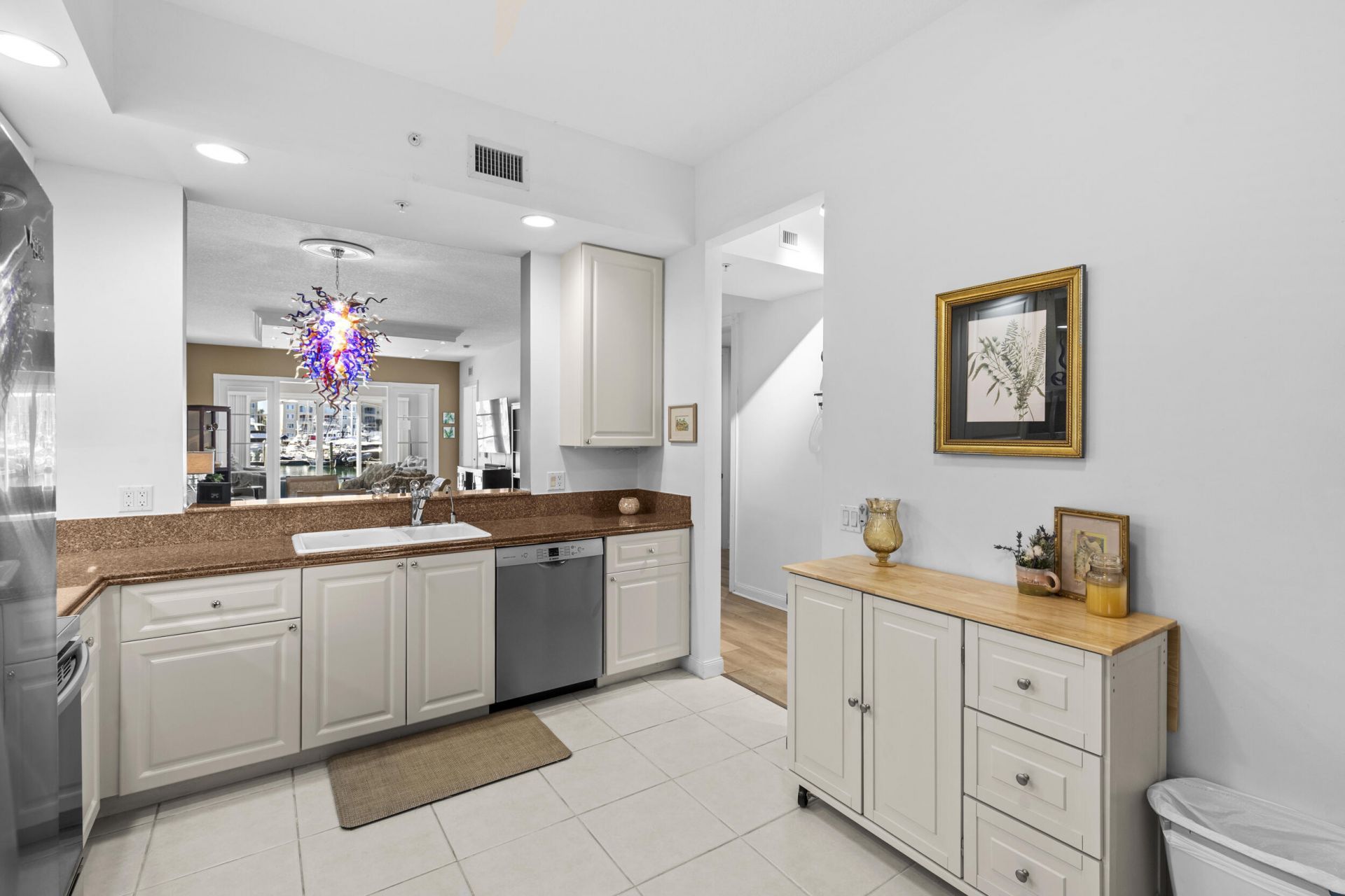9 Harbour Isle Drive E, Unit 102, Fort Pierce, FL 34949 Photo