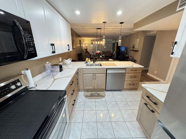 3091 N COURSE Drive, Unit 709, Pompano Beach, FL 33069