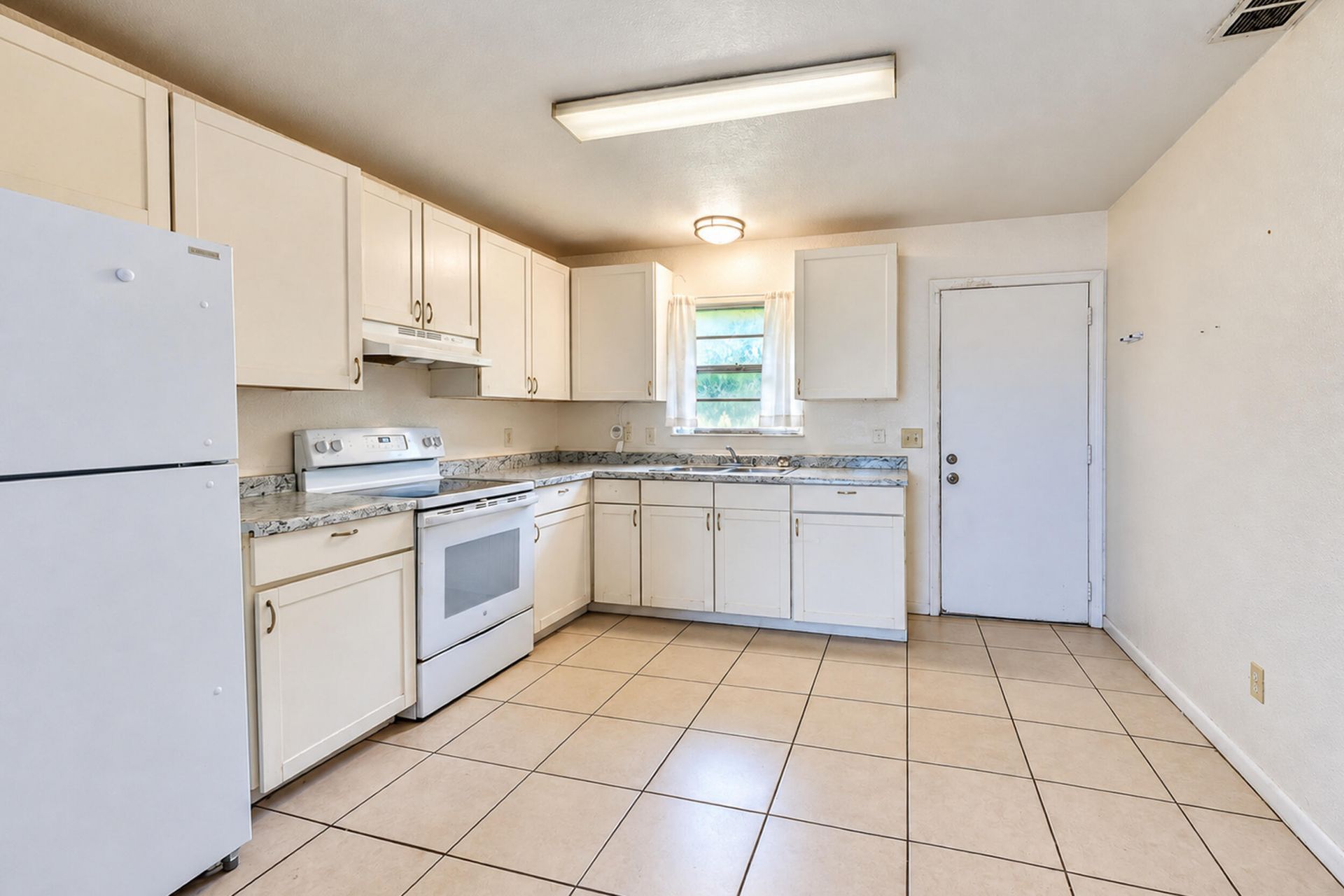 819 King Orange Drive, Fort Pierce, FL 34982 Photo