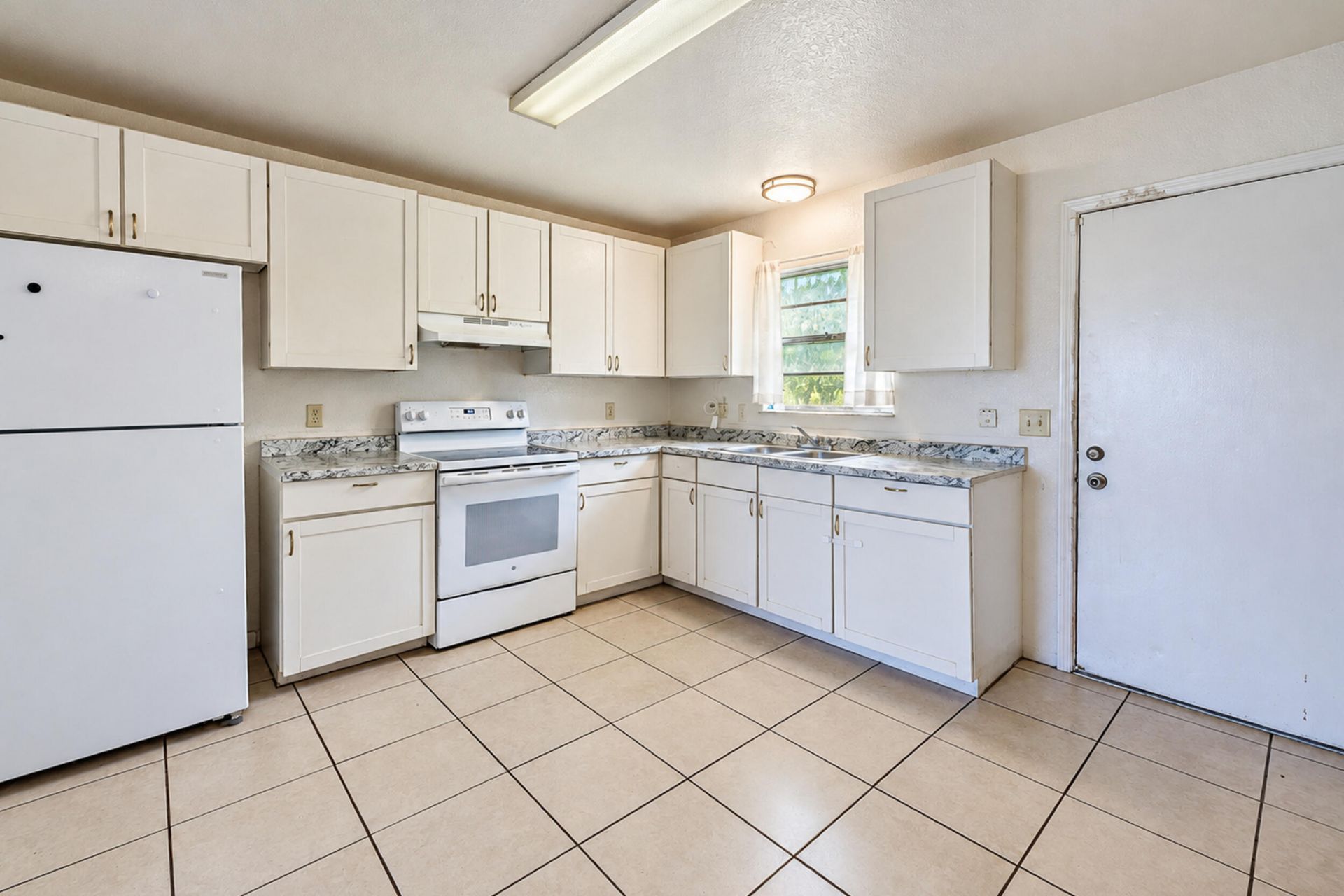 819 King Orange Drive, Fort Pierce, FL 34982 Photo