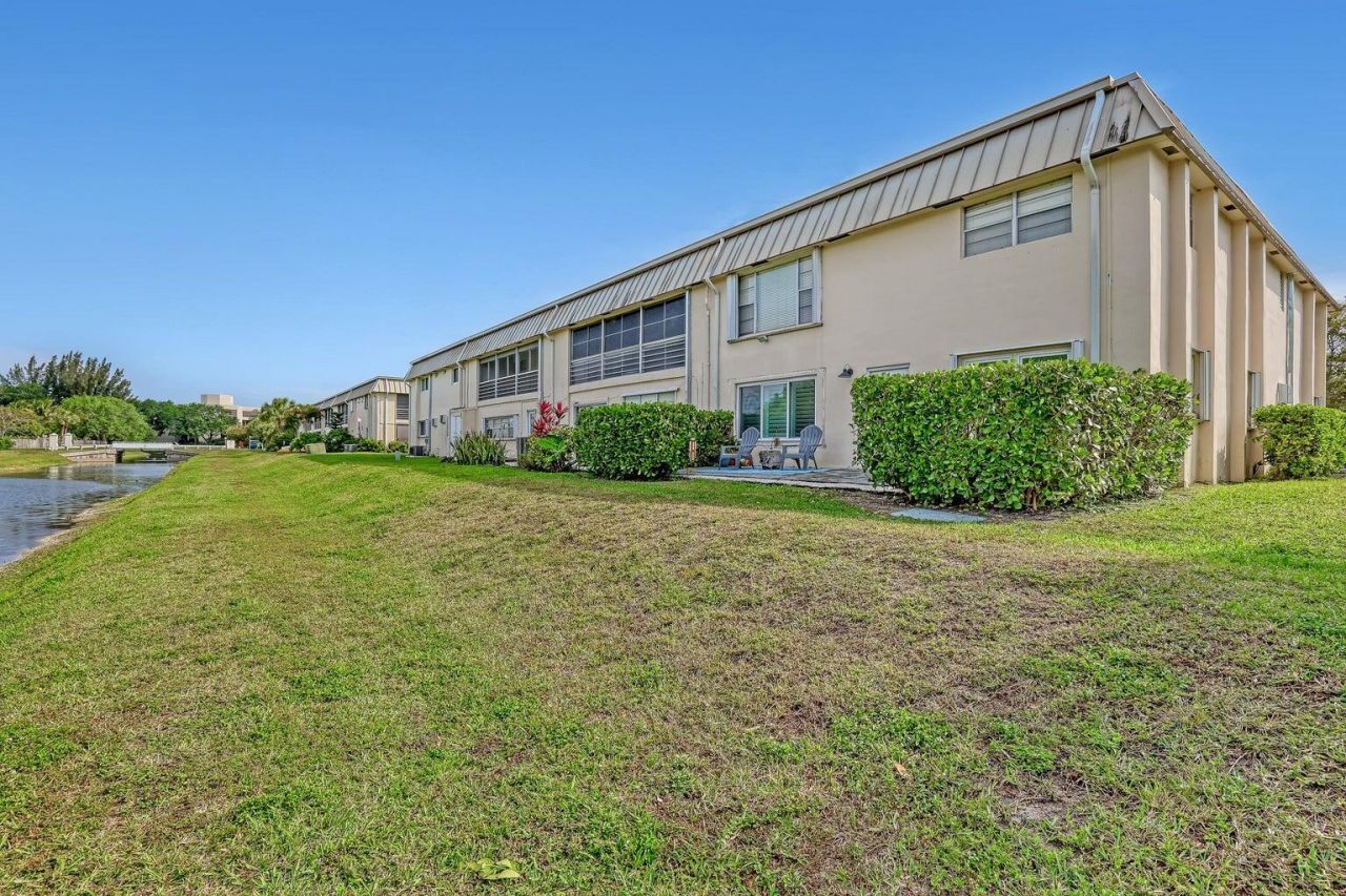 10789 N Military Trail, Unit 3, Palm Beach Gardens, FL 33410 Photo