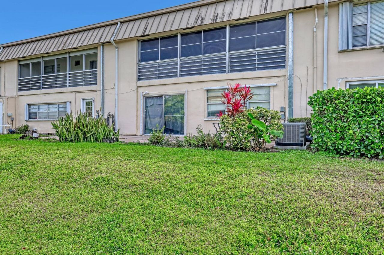 10789 N Military Trail, Unit 3, Palm Beach Gardens, FL 33410 Photo