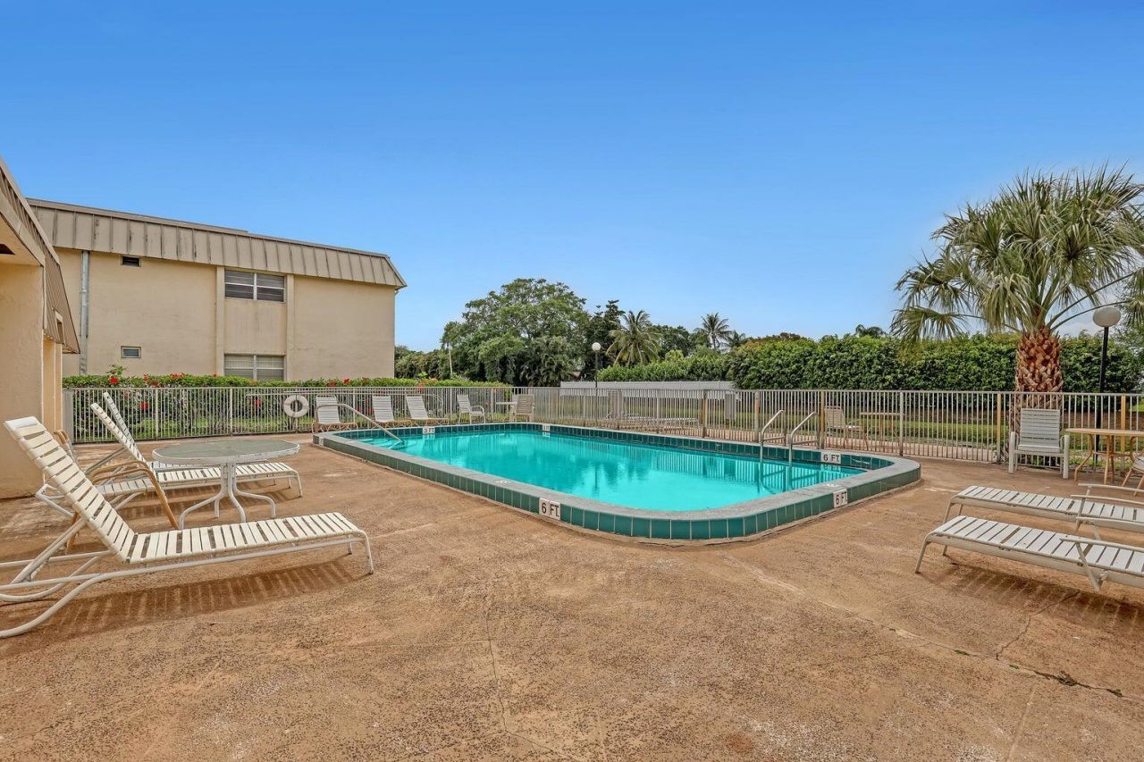 10789 N Military Trail, Unit 3, Palm Beach Gardens, FL 33410 Photo