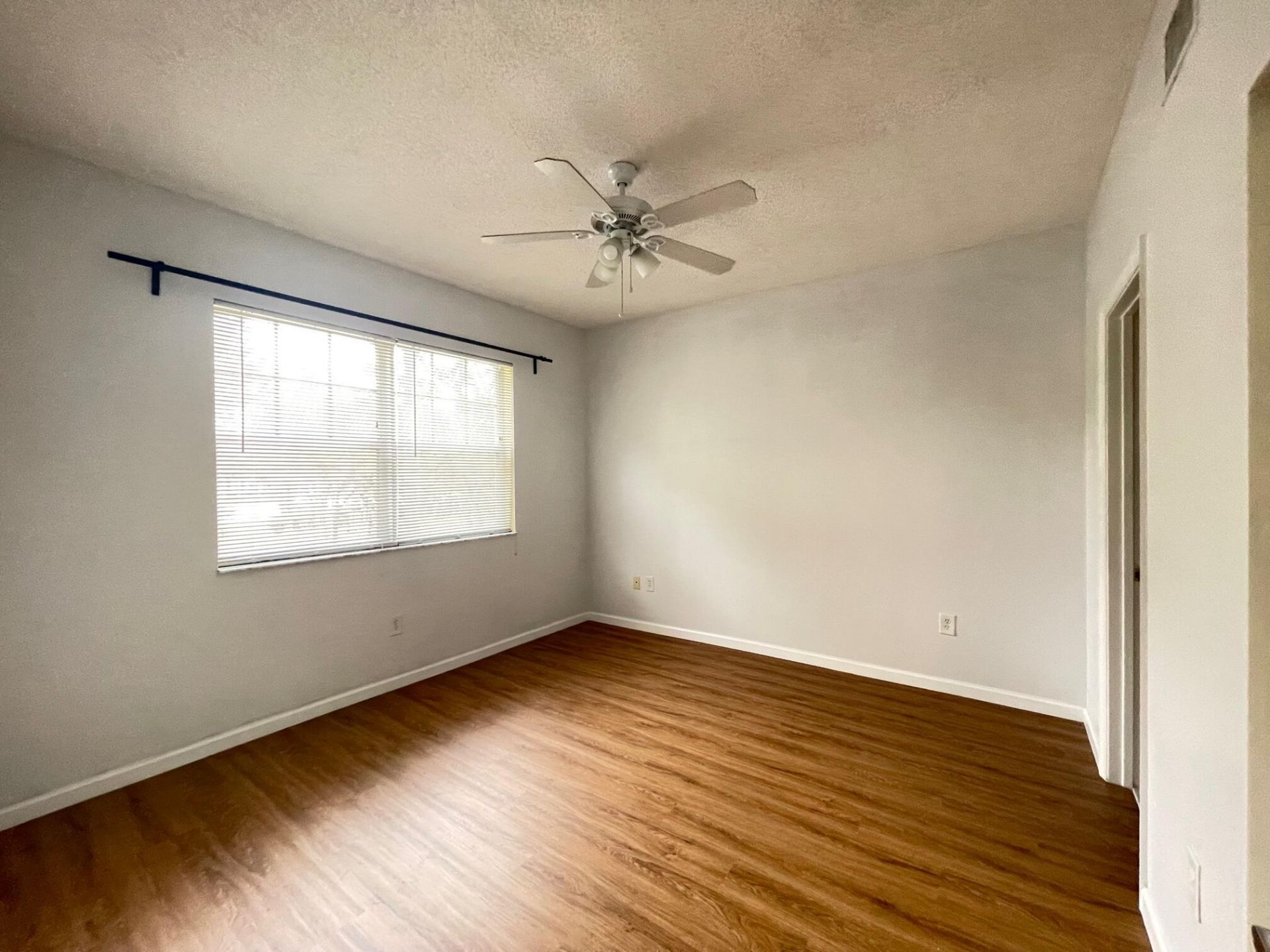 5920 W Sample Road, Unit 203, Coral Springs, FL 33063 Photo