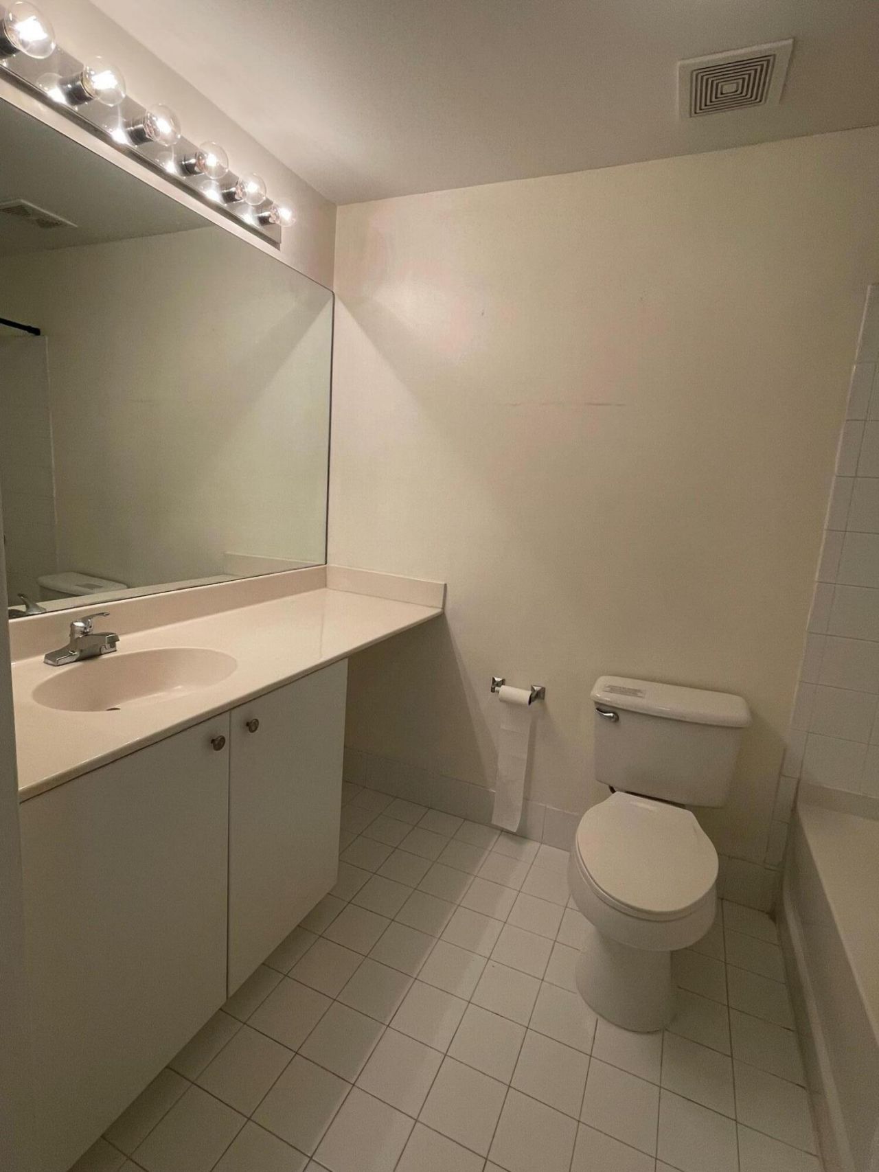 5920 W Sample Road, Unit 203, Coral Springs, FL 33063 Photo