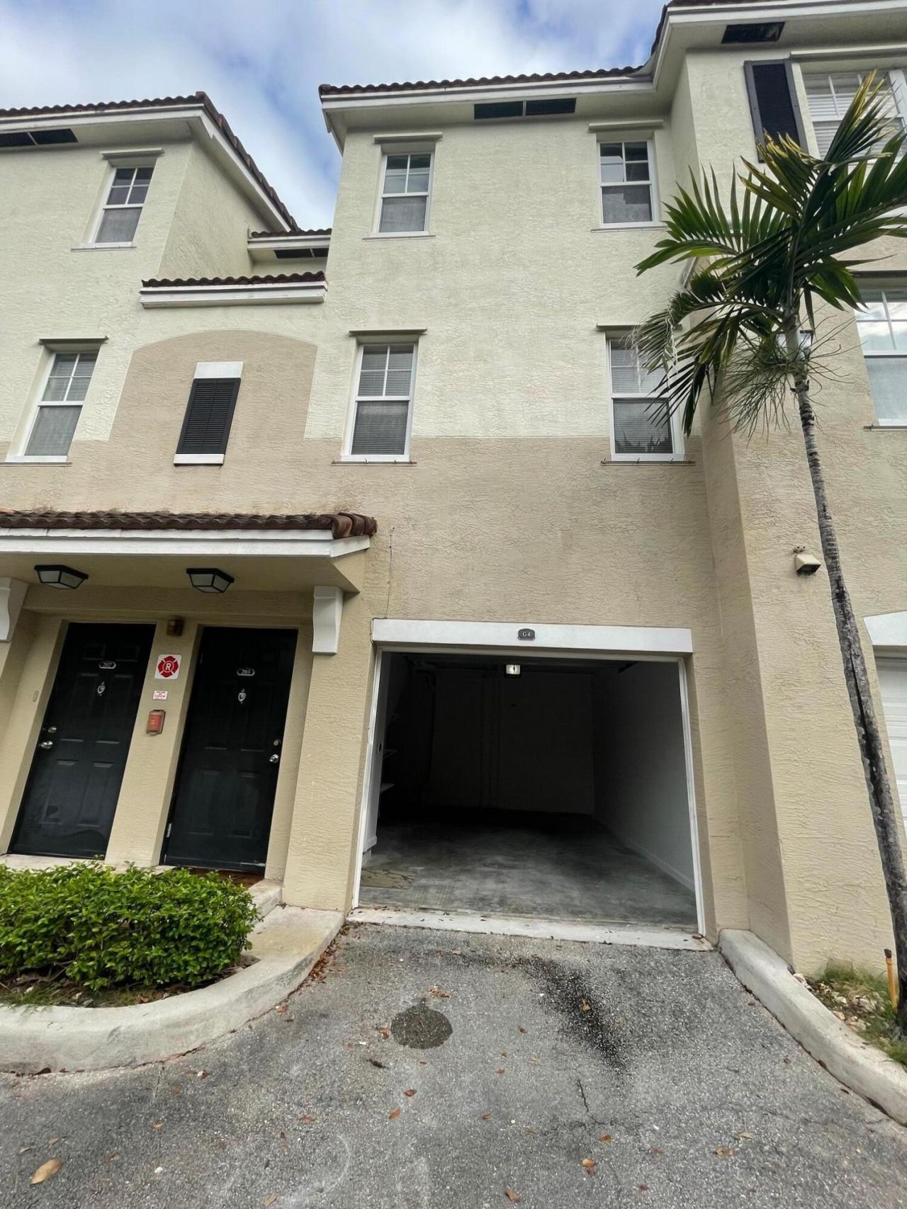 5920 W Sample Road, Unit 203, Coral Springs, FL 33063 Photo
