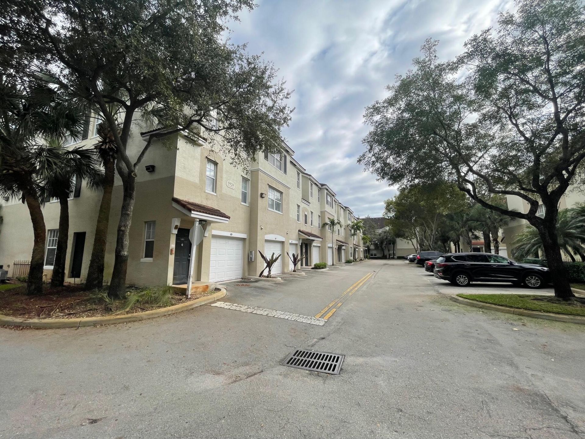 5920 W Sample Road, Unit 203, Coral Springs, FL 33063 Photo