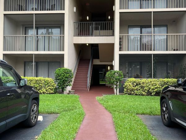 208 Foxtail Drive, Unit g2, Greenacres, FL 33415