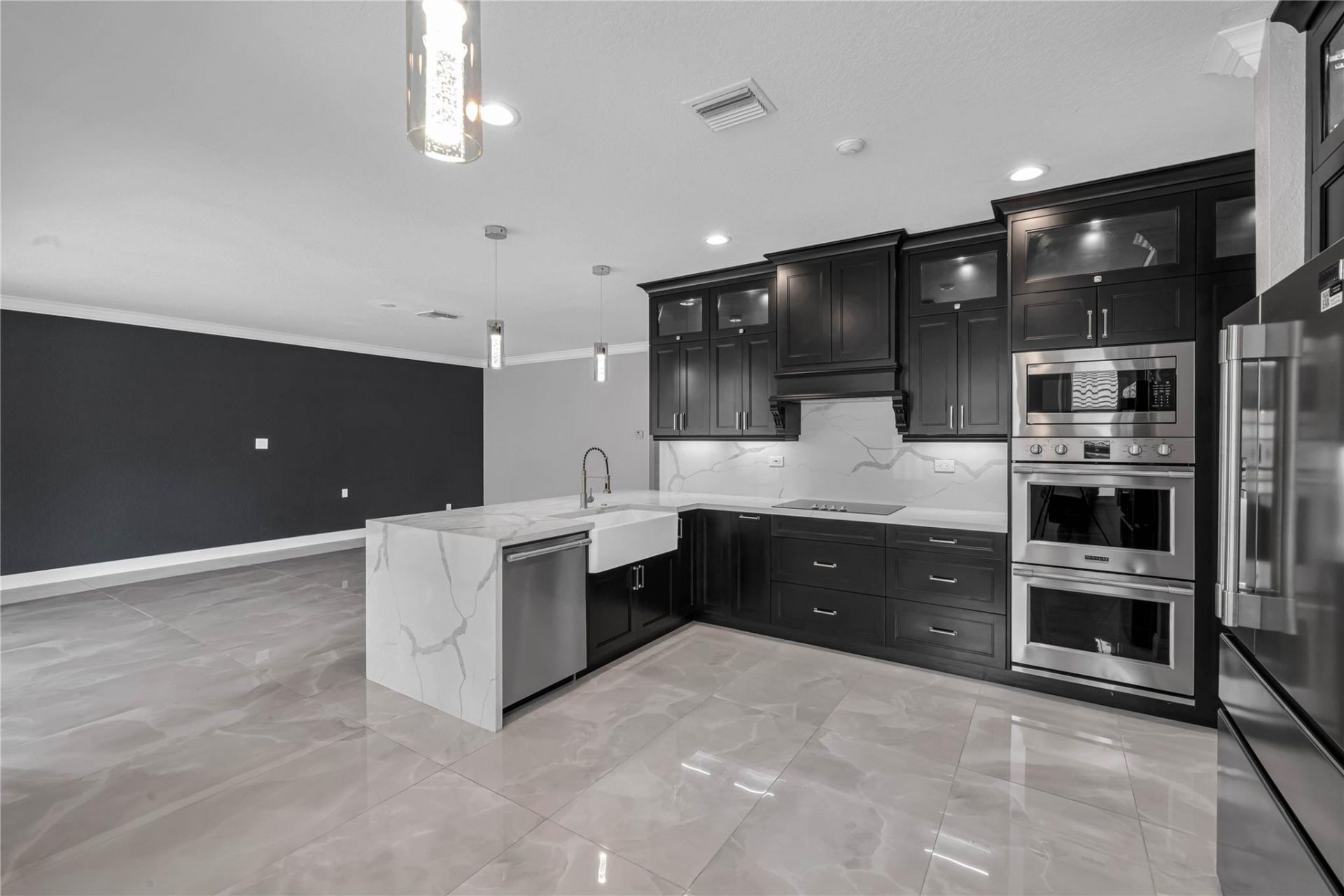 132 Cameron Drive, Weston, FL 33326 Photo