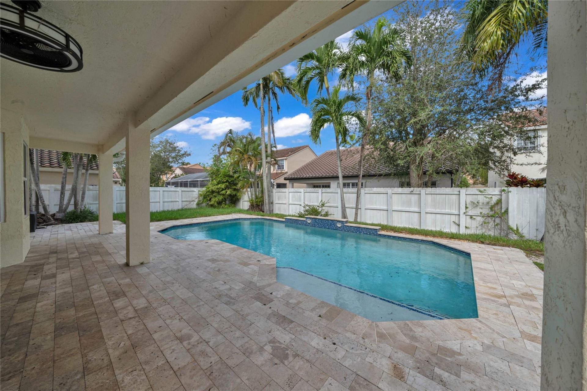 132 Cameron Drive, Weston, FL 33326 Photo