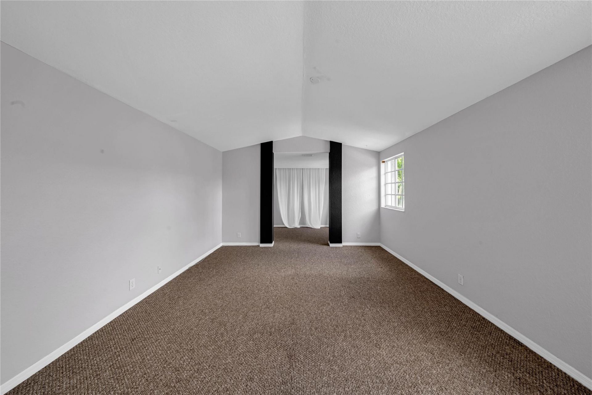 132 Cameron Drive, Weston, FL 33326 Photo
