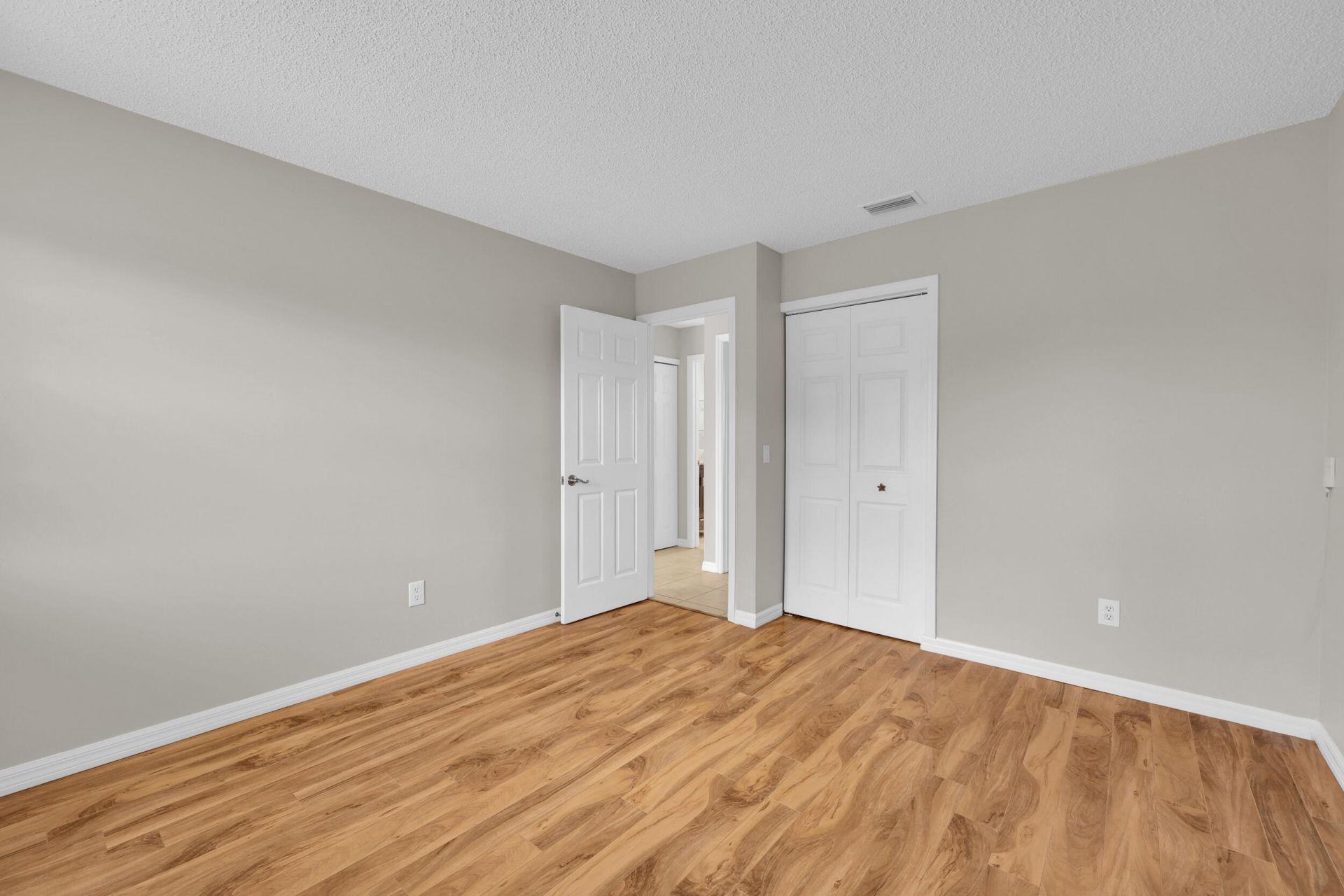 351 SW Dwight Avenue, Port Saint Lucie, FL 34983 Photo