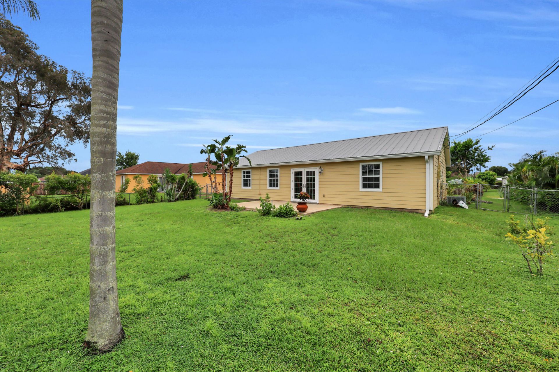 351 SW Dwight Avenue, Port Saint Lucie, FL 34983 Photo