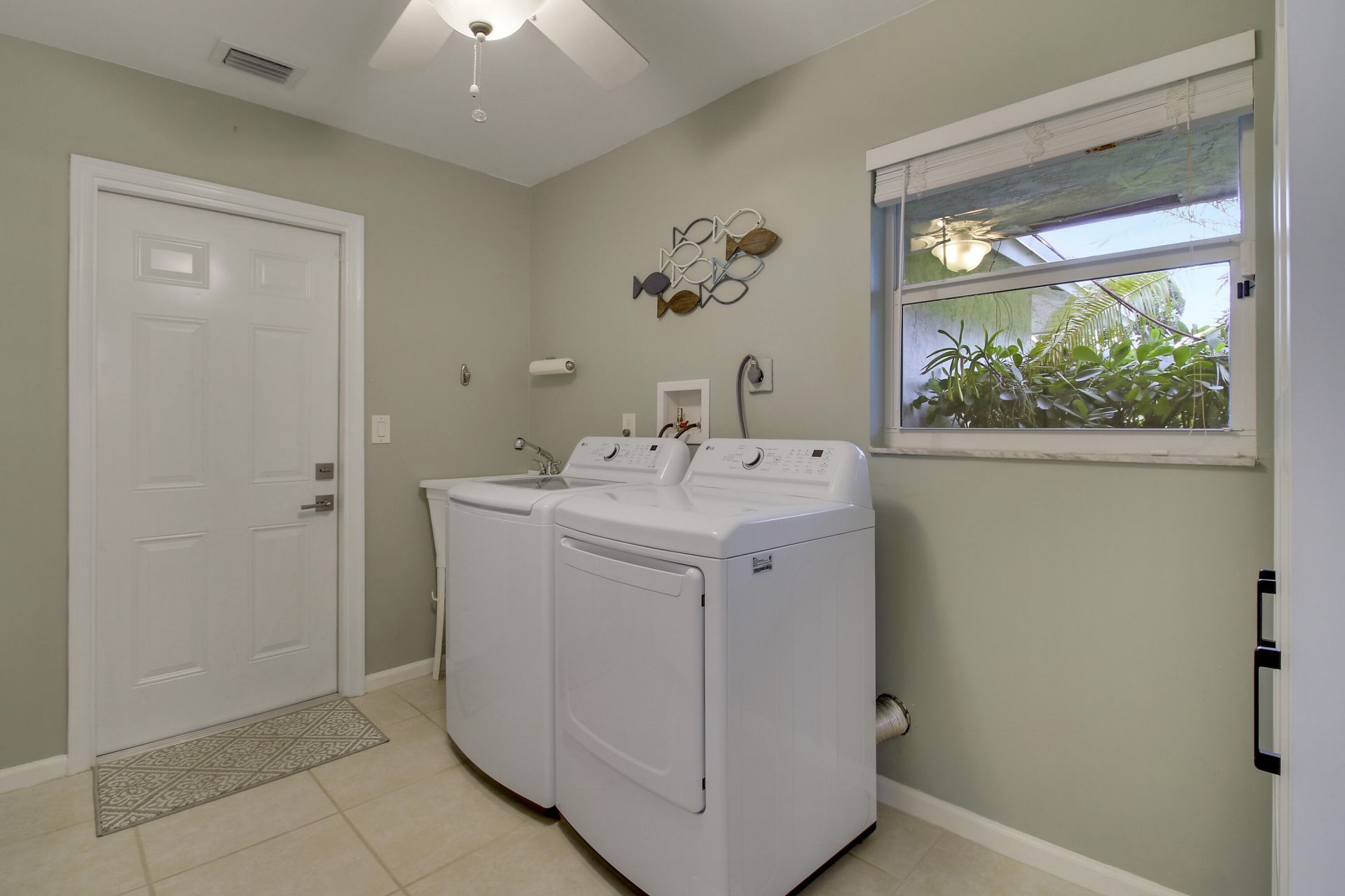 19823 Hibiscus Drive, Jupiter, FL 33469 Photo