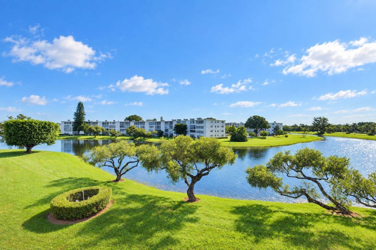 3010 Guildford A, Boca Raton, FL 33434 Photo